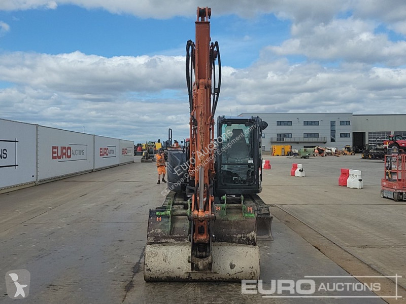 Escavatore Hitachi B-6