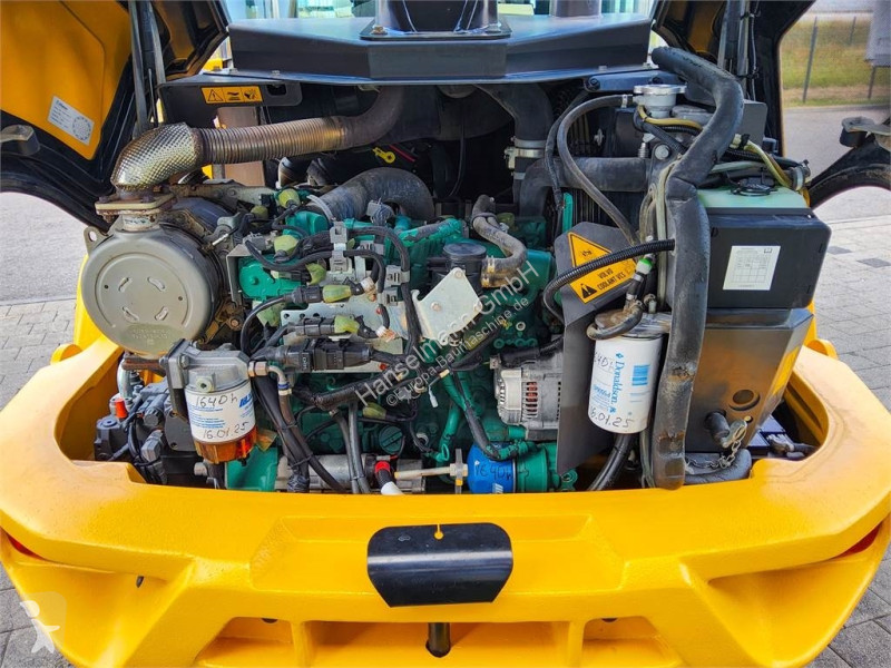Nakladač Volvo 30G