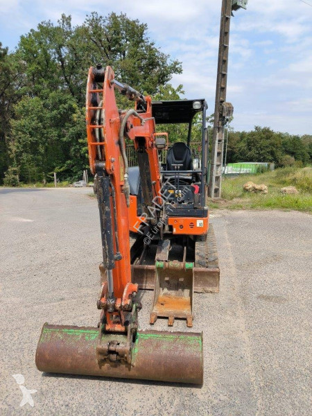 Excavadora Hitachi U-5A