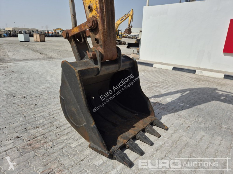 Escavatore Komatsu PC210-8M0