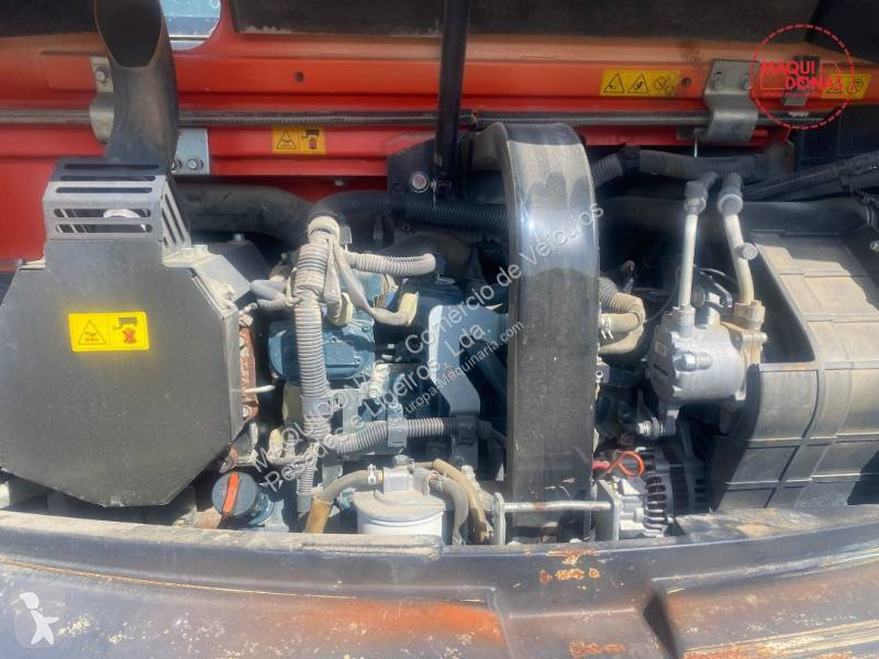 Escavadora Kubota KX080-4a2