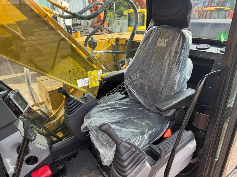 Excavadora Caterpillar D 3 GC NEW UNUSED