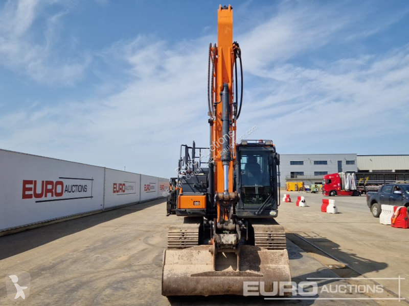 جرافة Doosan -7