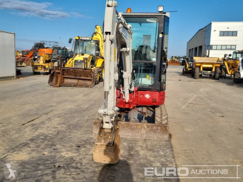 Escavatore Takeuchi