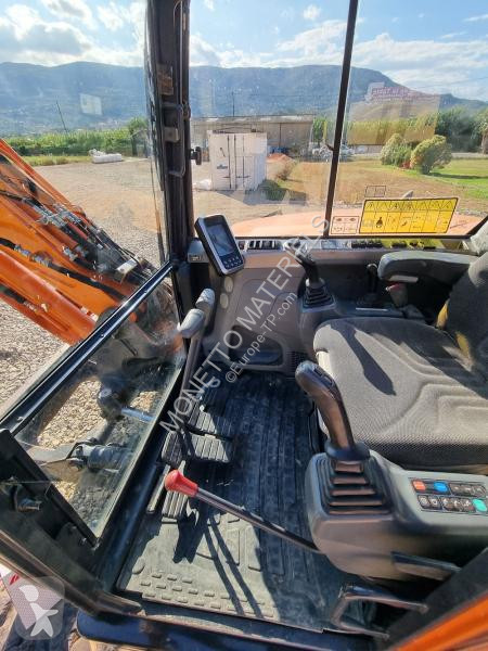Escavadora Doosan  DX85