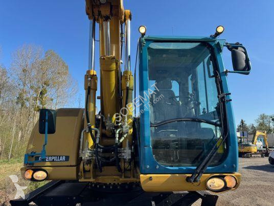 Excavator Caterpillar D