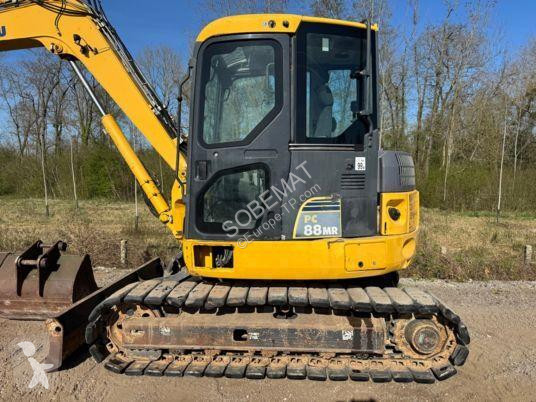 جرافة Komatsu PC88MR-6 PC88MR-6