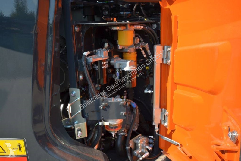 Escavadora Hitachi ZX 95 USB-7