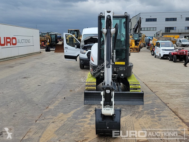 جرافة Bobcat E27Z