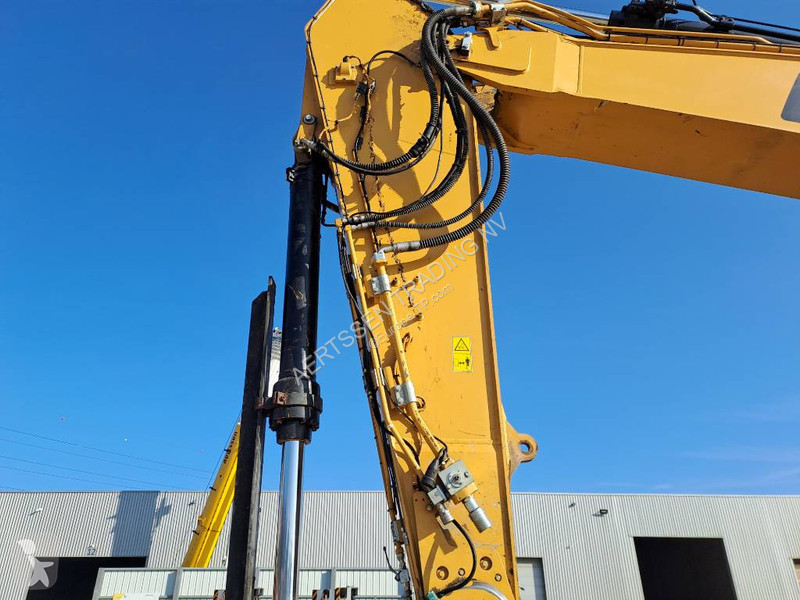 Graafmachine Caterpillar NG