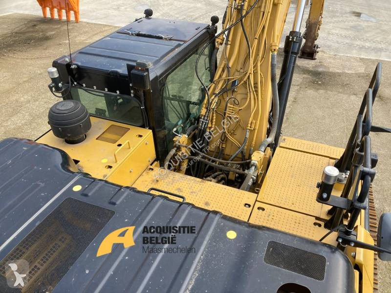 Graafmachine Caterpillar 330F Long Reach