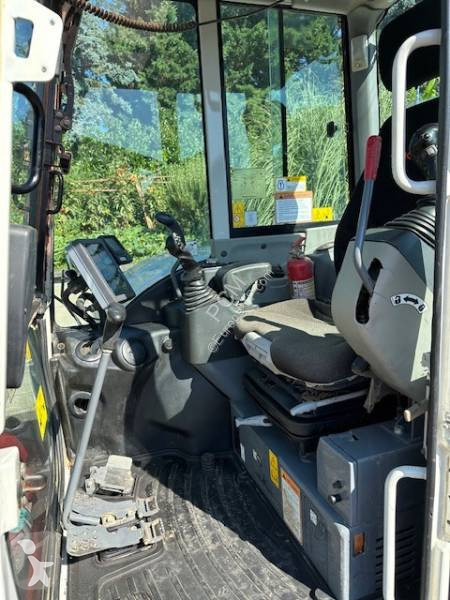 Excavadora Takeuchi TB 370