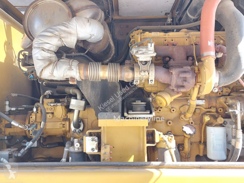 Excavator Caterpillar F
