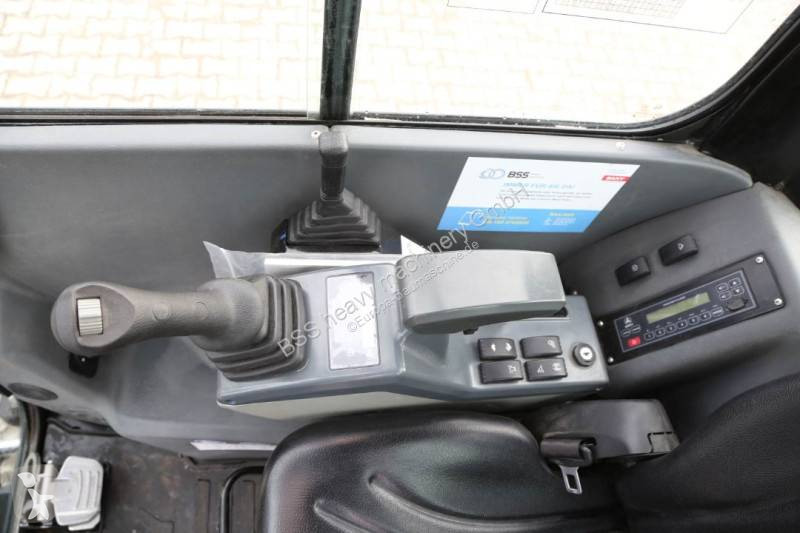 Escavadora Sany SY18C