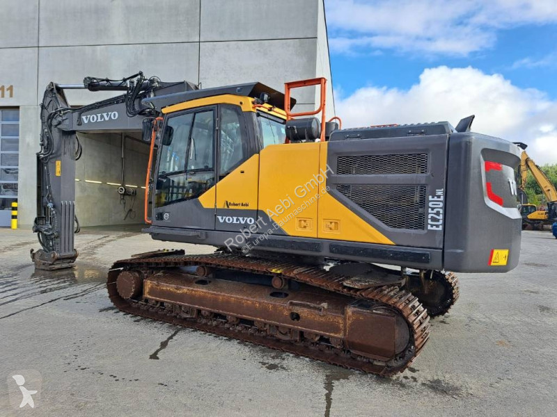 Escavatore Volvo 250 ENL