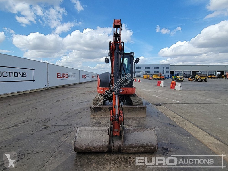 Lopatový nakládač Kubota U48-4