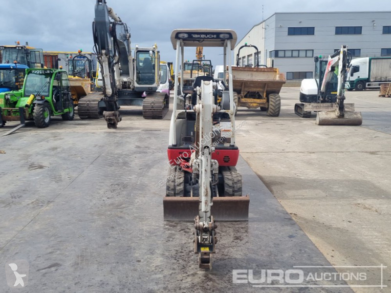 Graafmachine Takeuchi TB216
