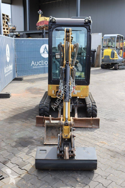 Escavatore Caterpillar