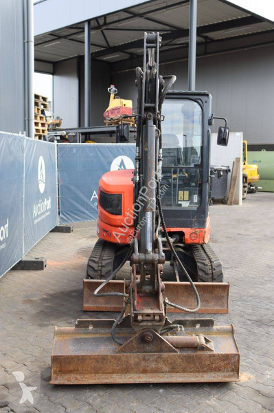 Escavadora Eurocomach ES 35 ZT