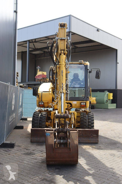 Escavatore Komatsu MR-8