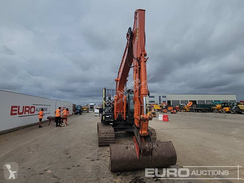 Excavadora Hitachi -6