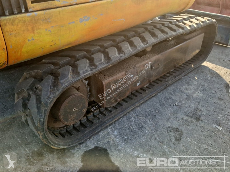 Escavadora Takeuchi