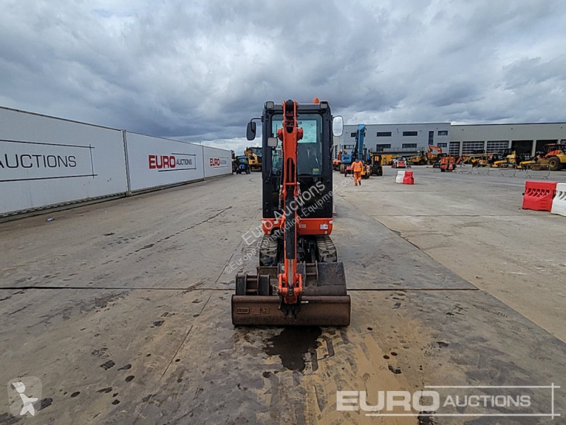 جرافة Kubota KX019-4