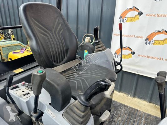 Escavadora Kubota u27-4 à 20 500€ ht
