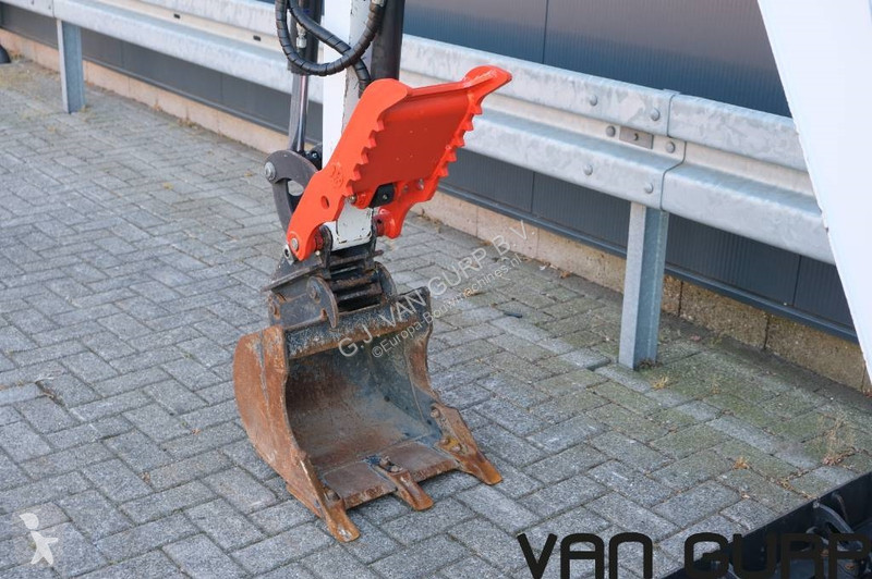 جرافة Bobcat E20Z | 2024 | 791h