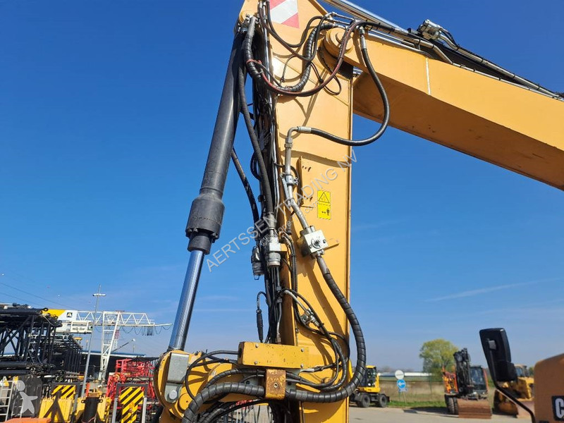 Excavator Caterpillar M134F