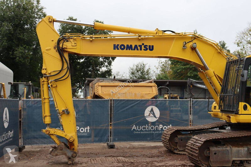 جرافة Komatsu PC290LCD-10