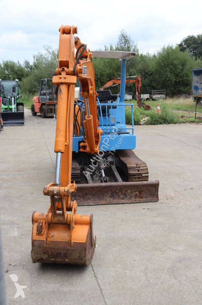 Excavadora Kubota KH-033