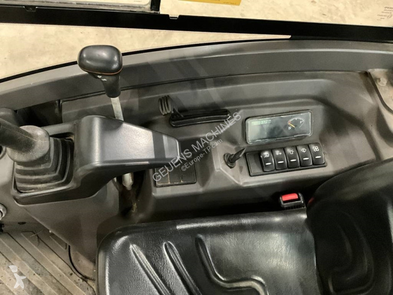 Escavadora Volvo EC 18 E