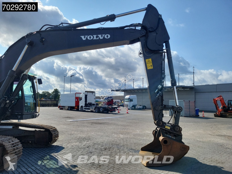 Excavadora Volvo EC250 L