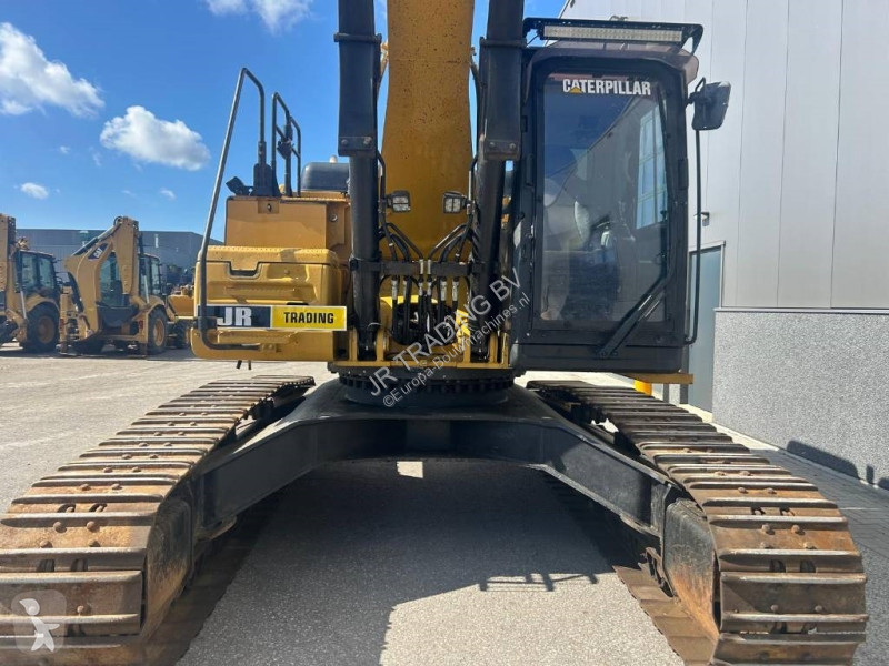 Excavator Caterpillar 330 FL