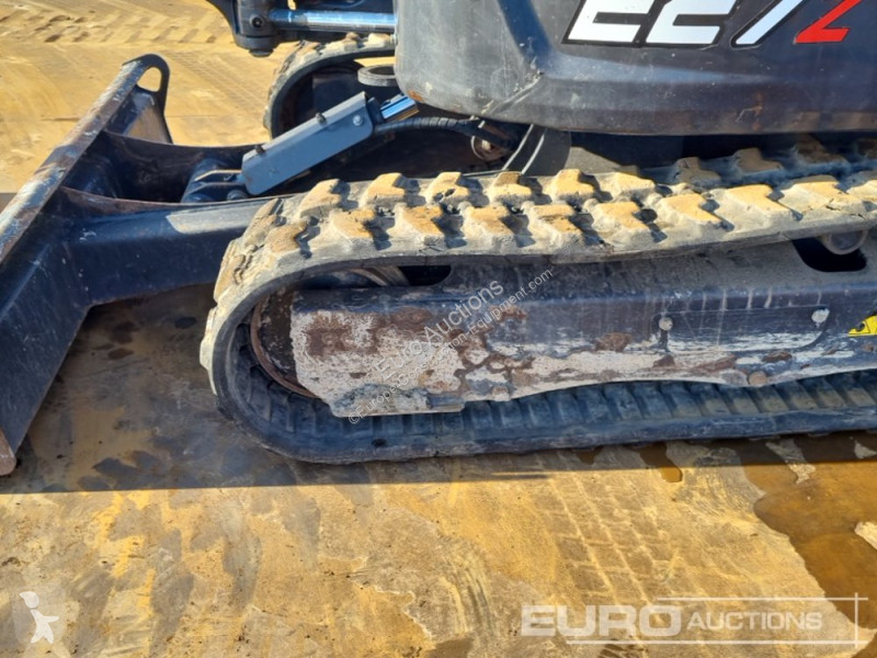 Lopatový nakládač Bobcat E27Z