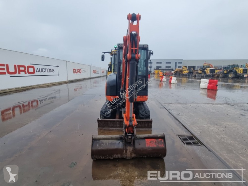 Lopatový nakládač Kubota KX027-4