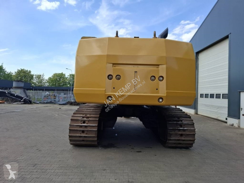 Lopatový nakládač Caterpillar 374 D L