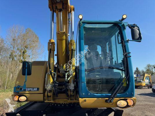 جرافة Caterpillar D