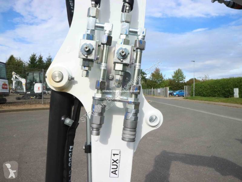 Lopatový nakládač Bobcat E 19 R2