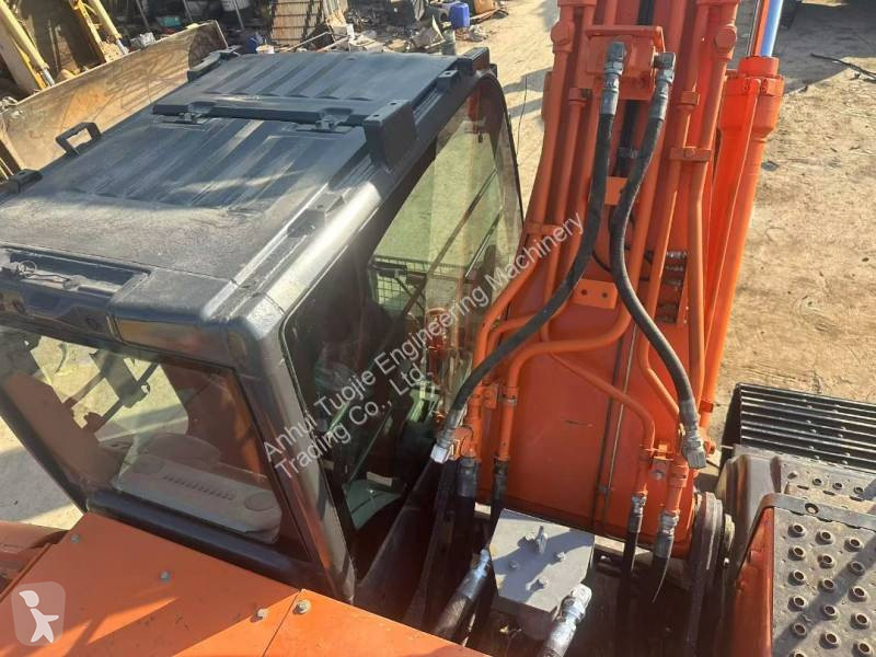 Rýpadlo Hitachi ZX210K
