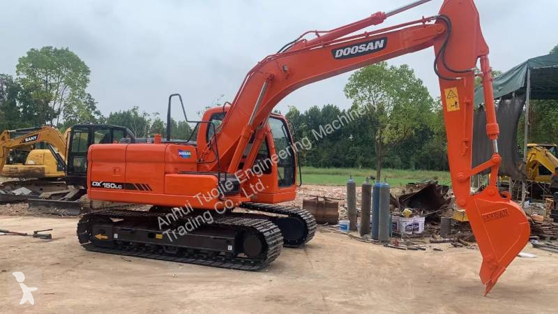 Rýpadlo Doosan DX150