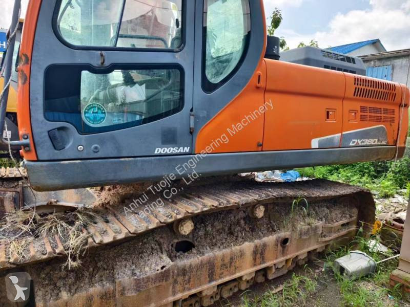 جرافة Doosan
