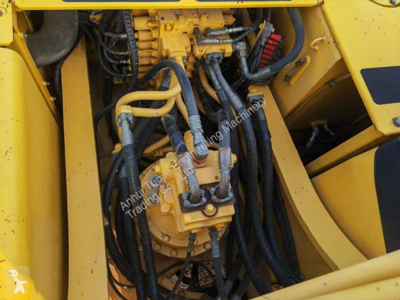 جرافة Komatsu PC360
