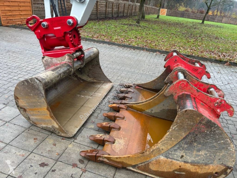 Rýpadlo Takeuchi 2150