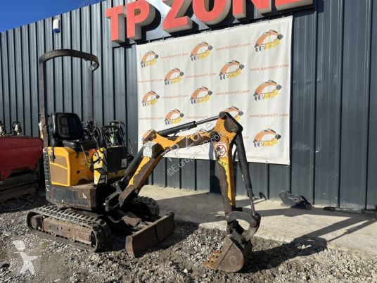 Lopatový nakládač Bobcat e08 à 9 900 € ht