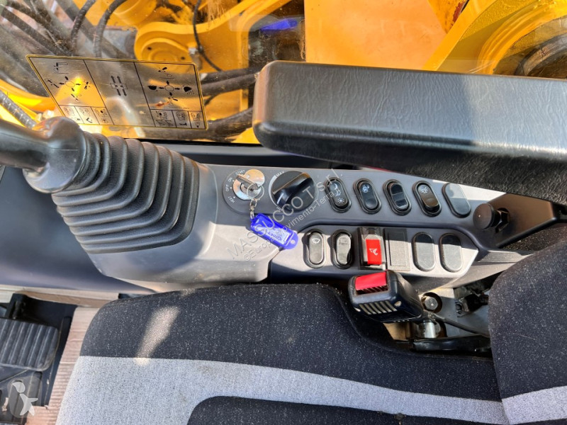 Rýpadlo Komatsu PC490LC -11