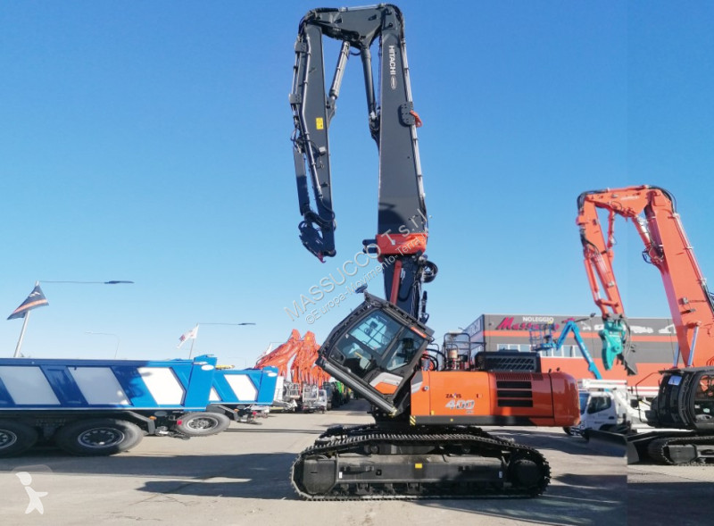 Rýpadlo Hitachi 0MC-7
