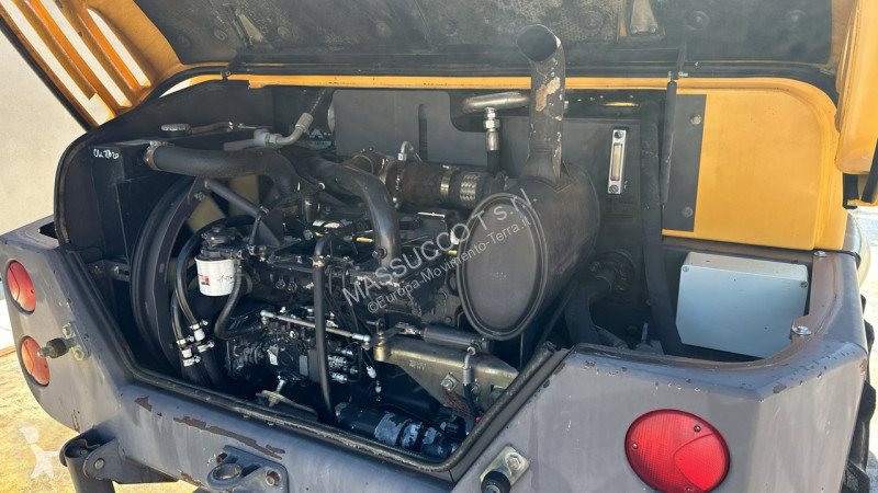 Rýpadlo Mecalac 4X4