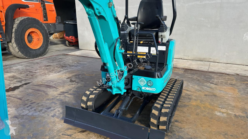 Rýpadlo Kobelco SR-3
